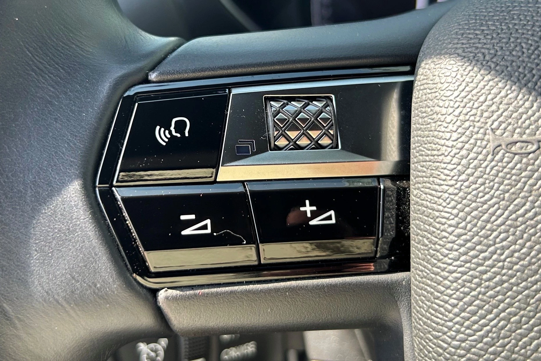 Hoofdafbeelding DS DS 3