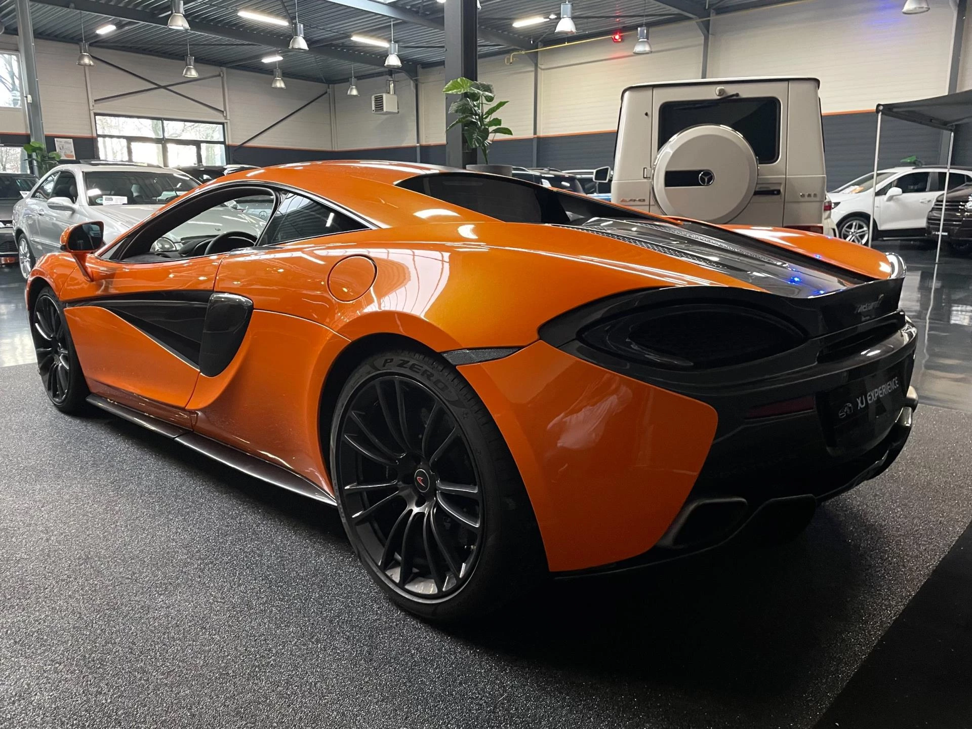 Hoofdafbeelding McLaren 570S