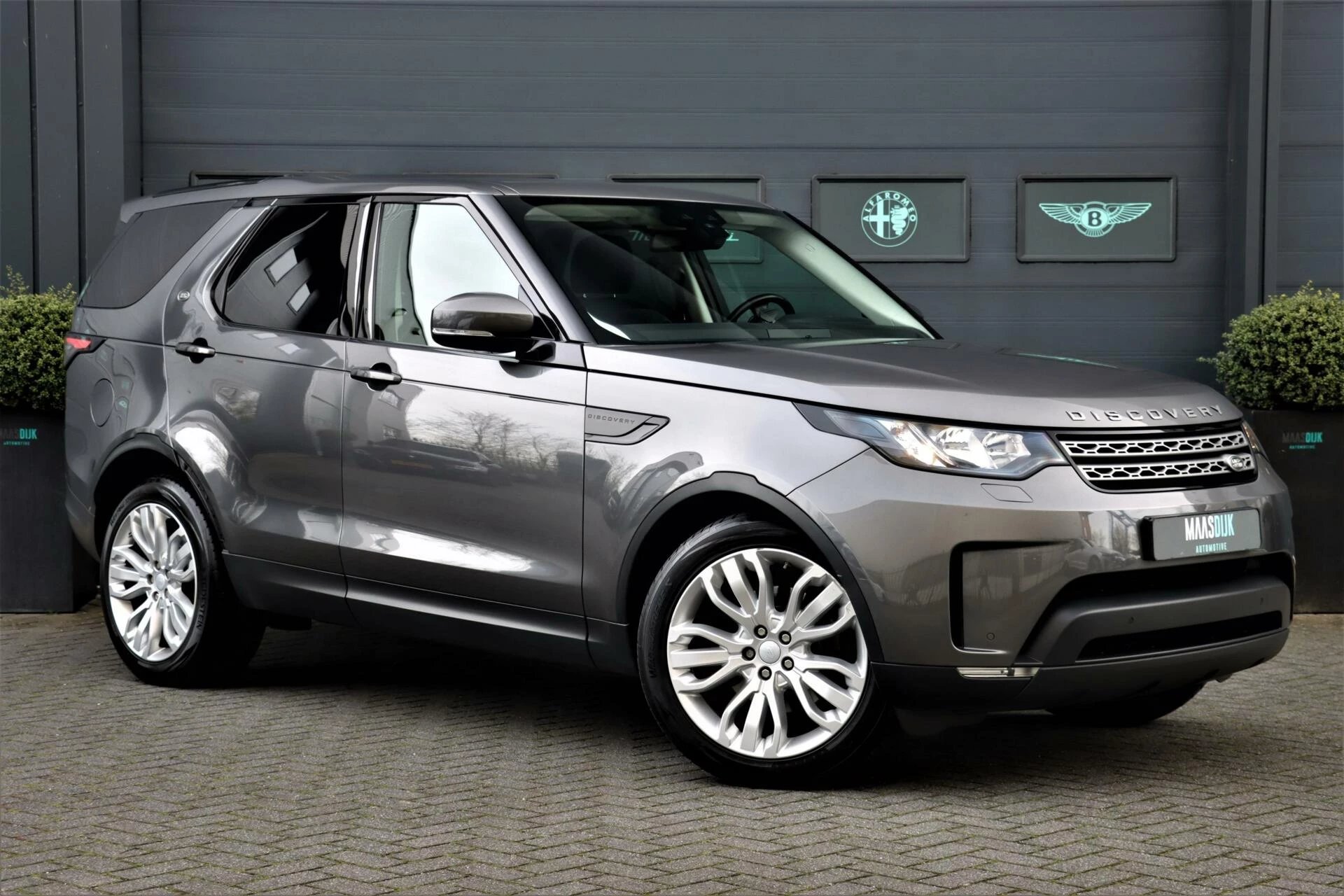 Hoofdafbeelding Land Rover Discovery