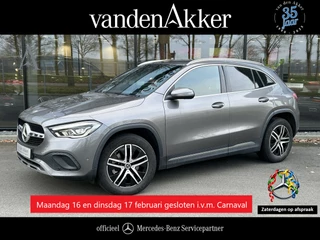Mercedes-Benz GLA 250e Luxury Plugin Hybride 250e Luxury // Trekhaak // Carplay // Camera // Sfeerverlichting // Widescreen Dashbord