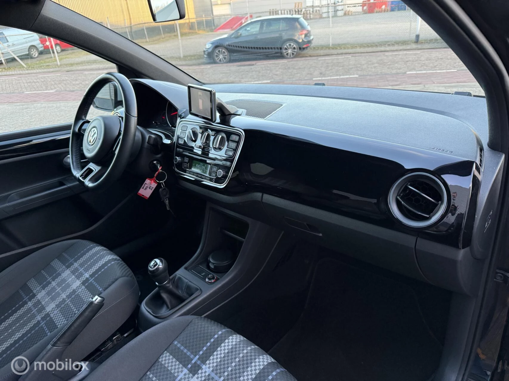 Hoofdafbeelding Volkswagen up!