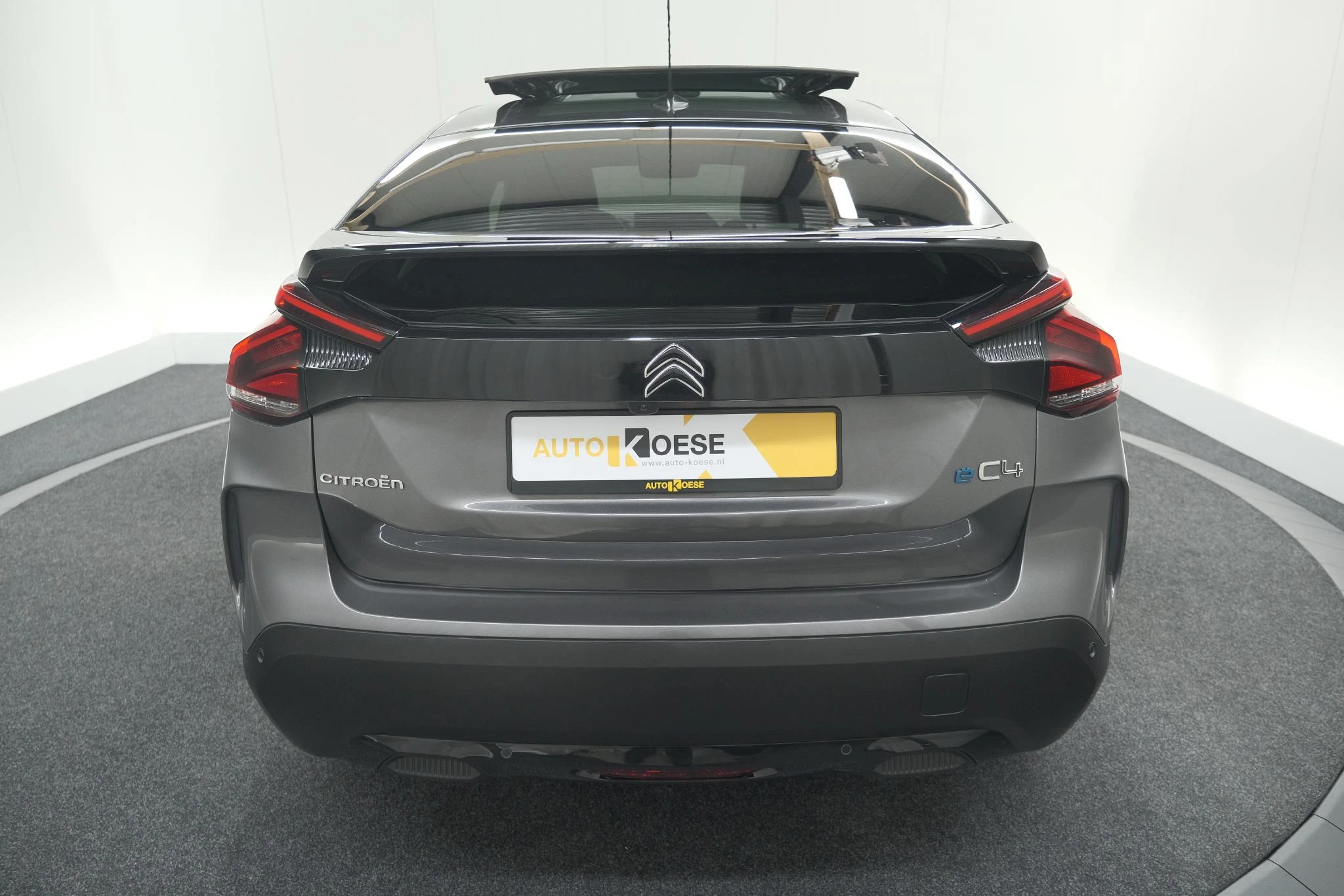 Hoofdafbeelding Citroën ë-C4