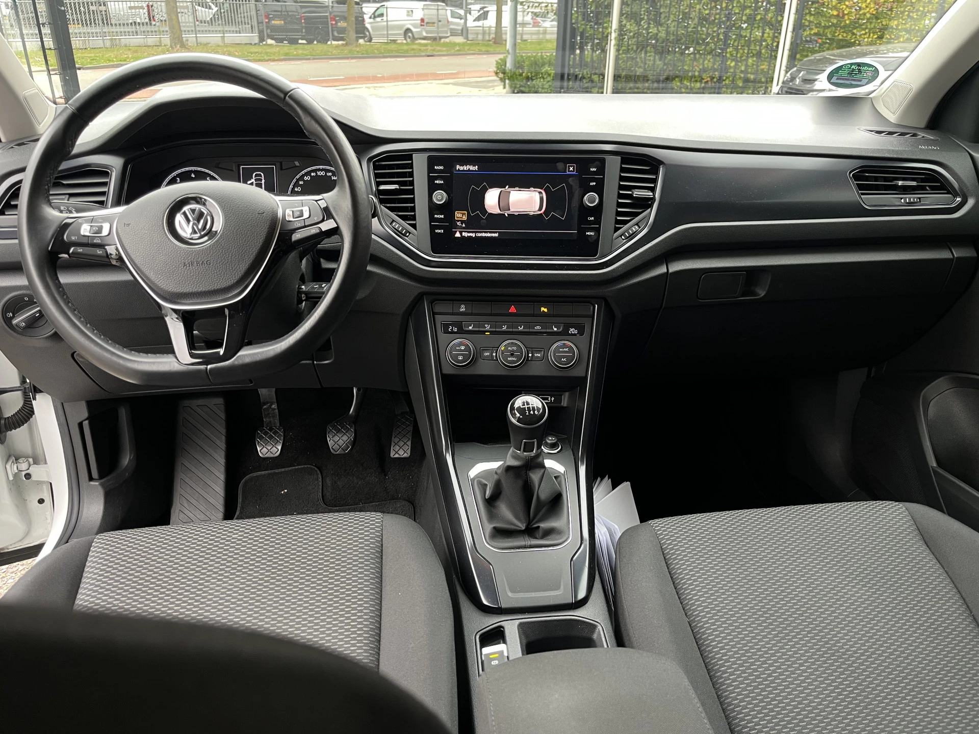 Hoofdafbeelding Volkswagen T-Roc