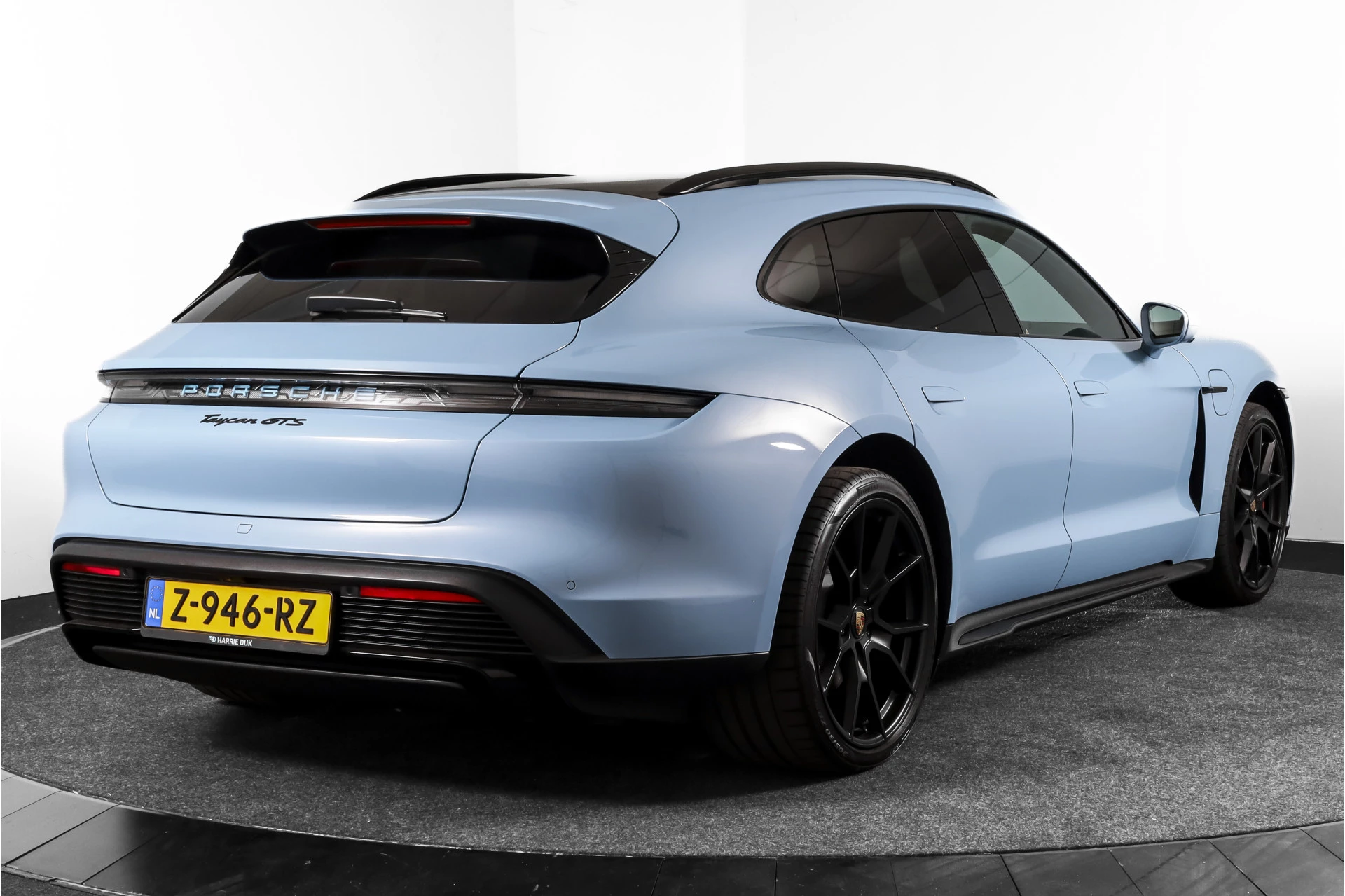 Hoofdafbeelding Porsche Taycan