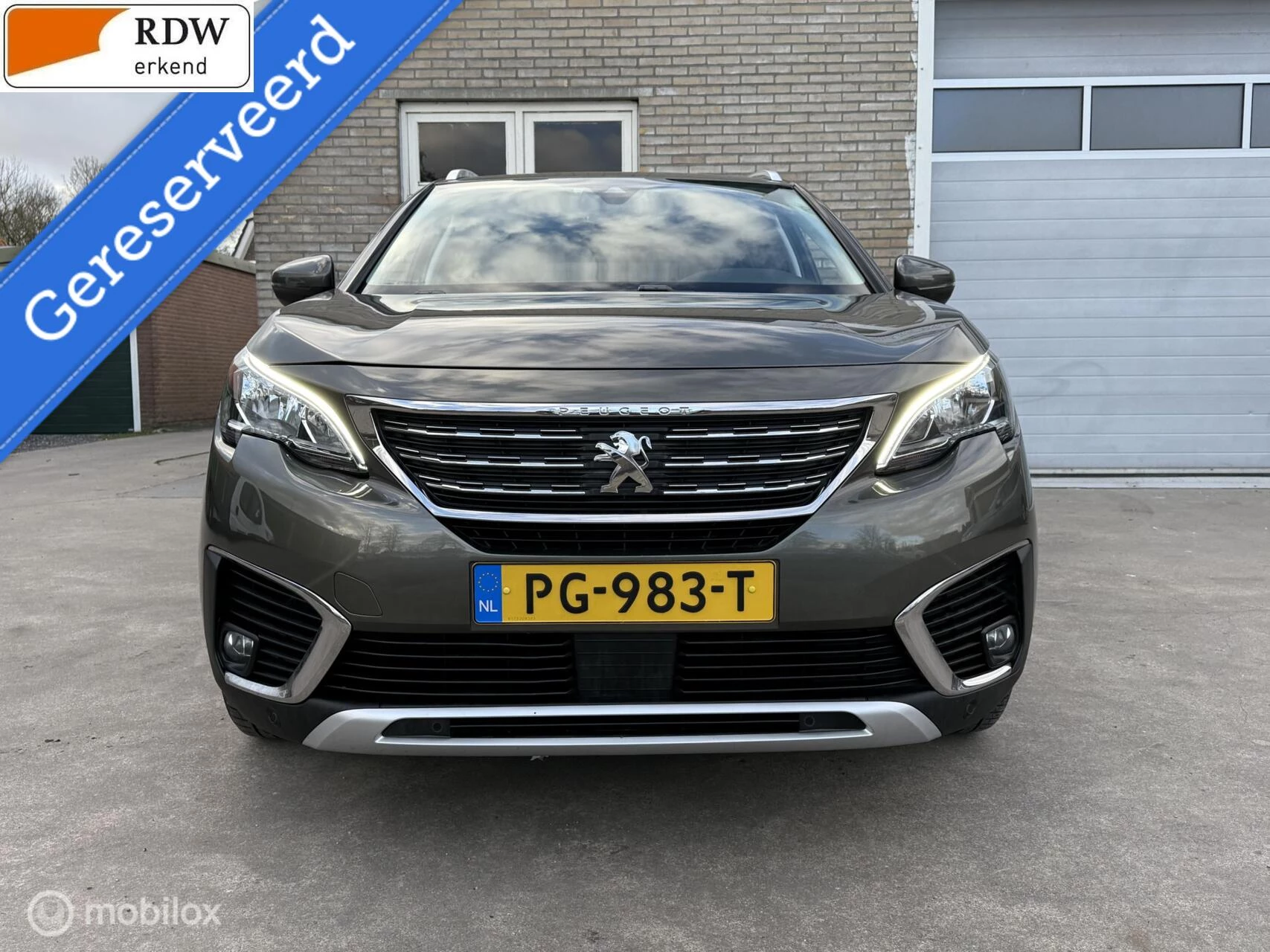 Hoofdafbeelding Peugeot 5008