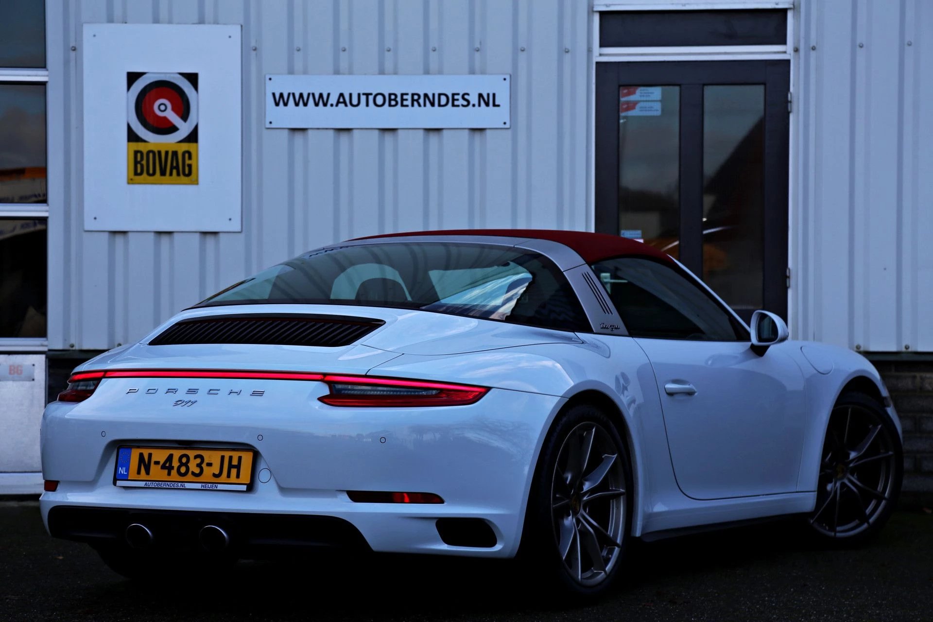 Hoofdafbeelding Porsche 911