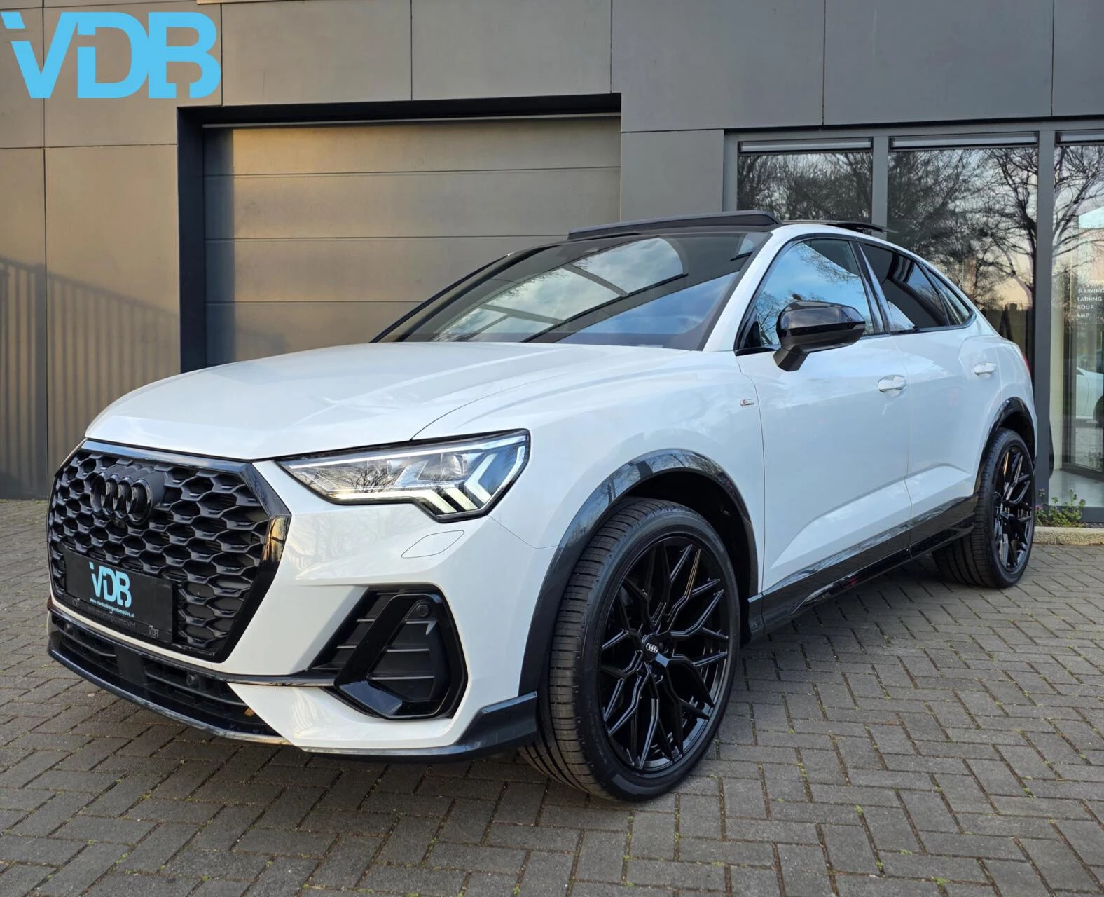 Hoofdafbeelding Audi Q3