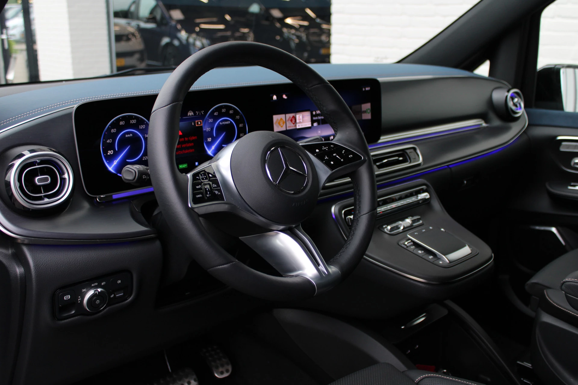 Hoofdafbeelding Mercedes-Benz EQV