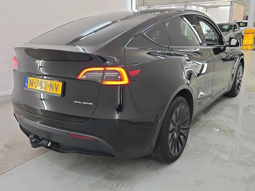 Hoofdafbeelding Tesla Model Y
