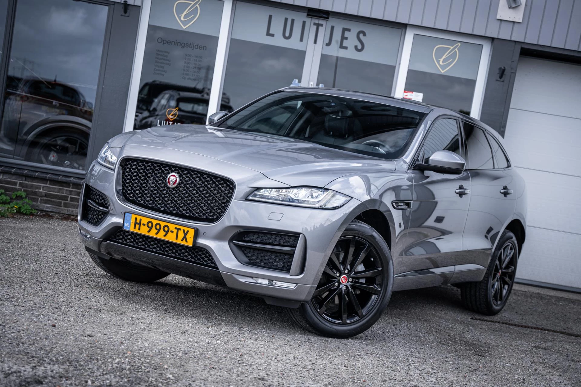 Hoofdafbeelding Jaguar F-PACE