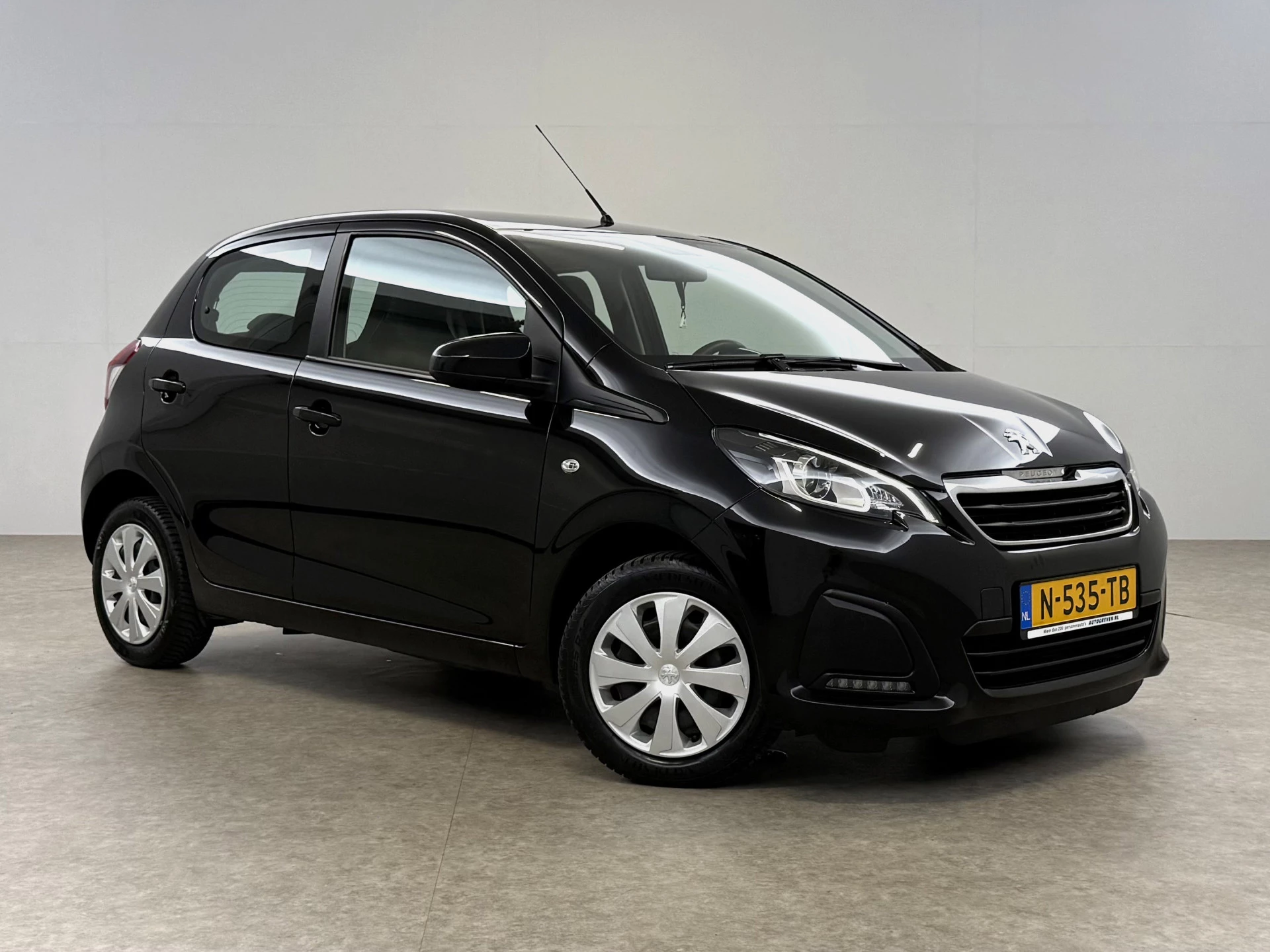 Hoofdafbeelding Peugeot 108