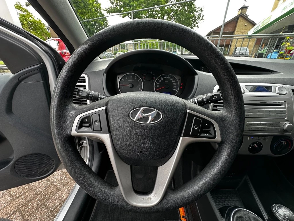 Hoofdafbeelding Hyundai i20