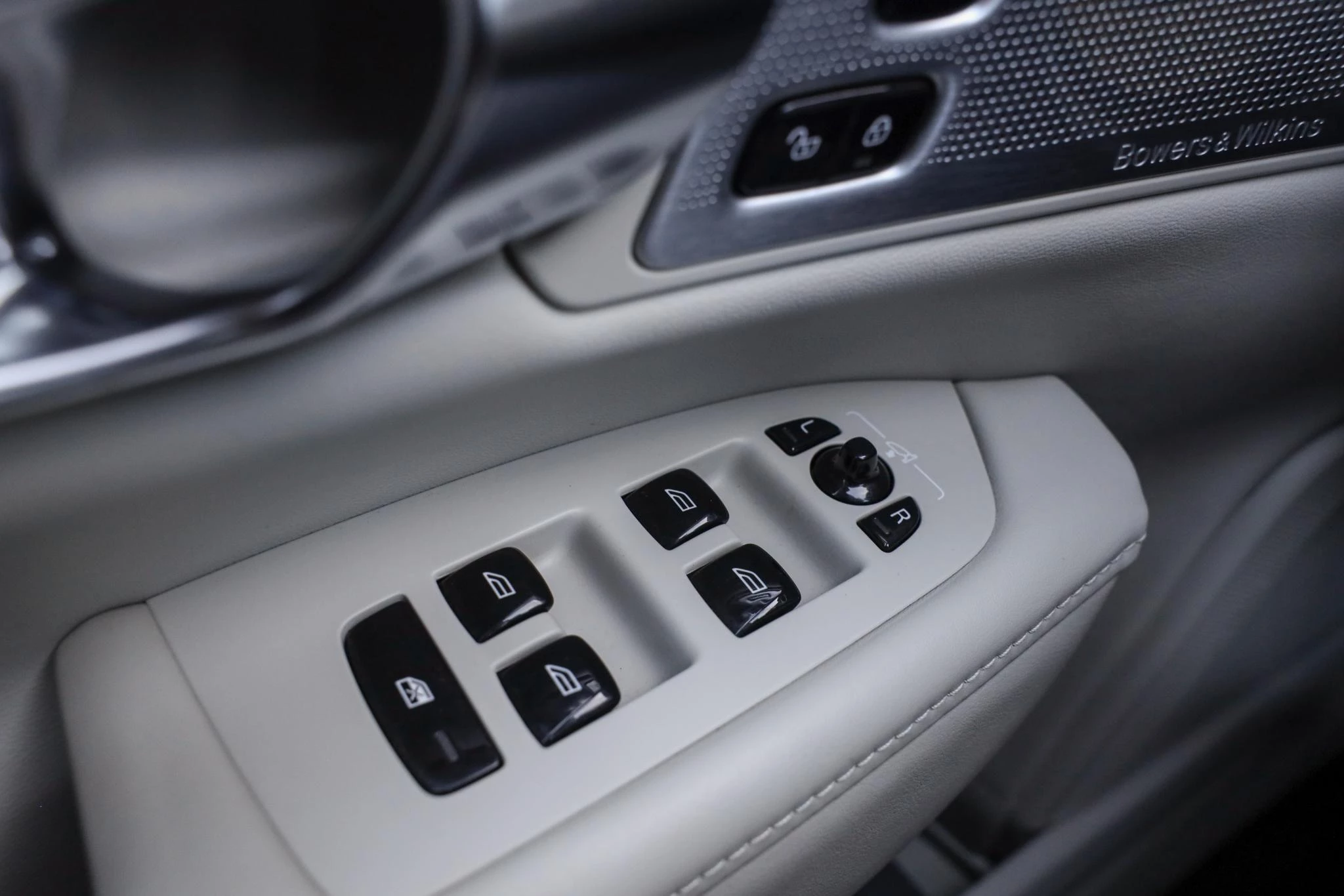 Hoofdafbeelding Volvo V90