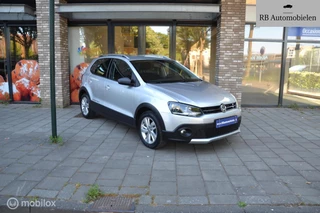 Hoofdafbeelding Volkswagen Polo Volkswagen Polo 1.2 TSI First Edition|106.262km|Stoelverw|AC