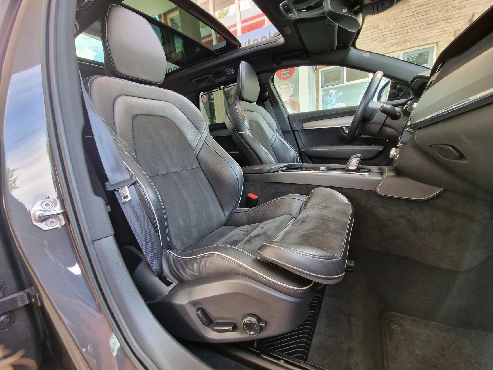 Hoofdafbeelding Volvo V90