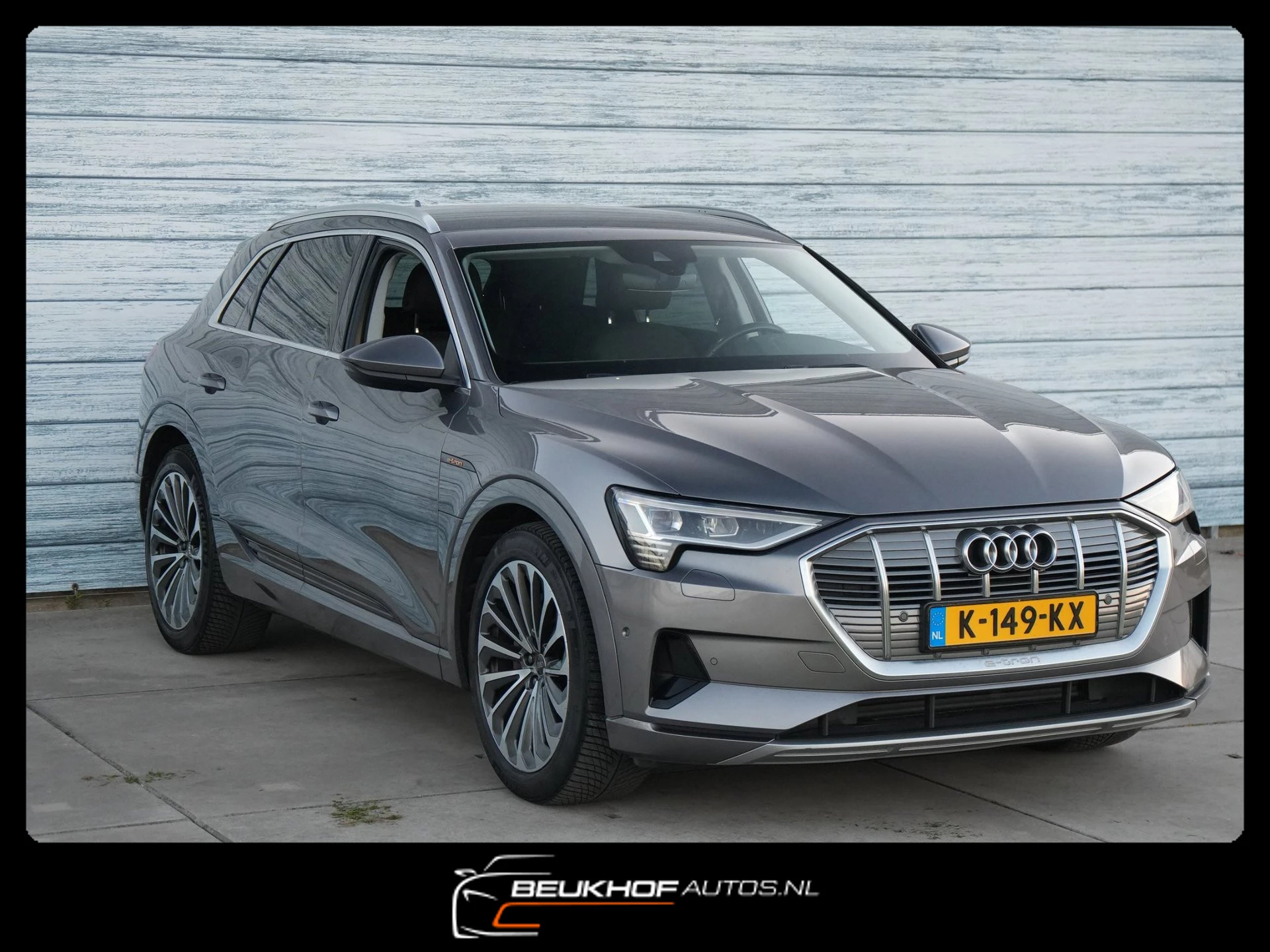 Hoofdafbeelding Audi e-tron