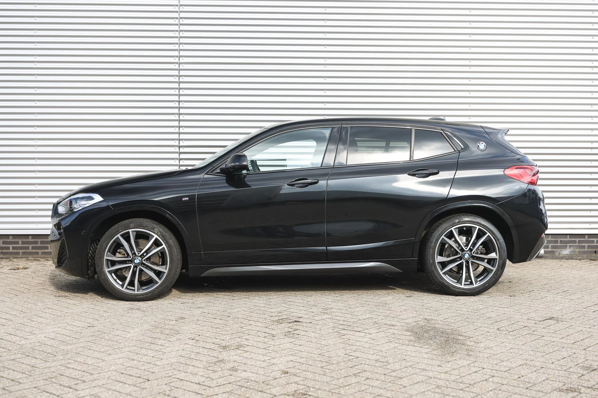 Hoofdafbeelding BMW X2