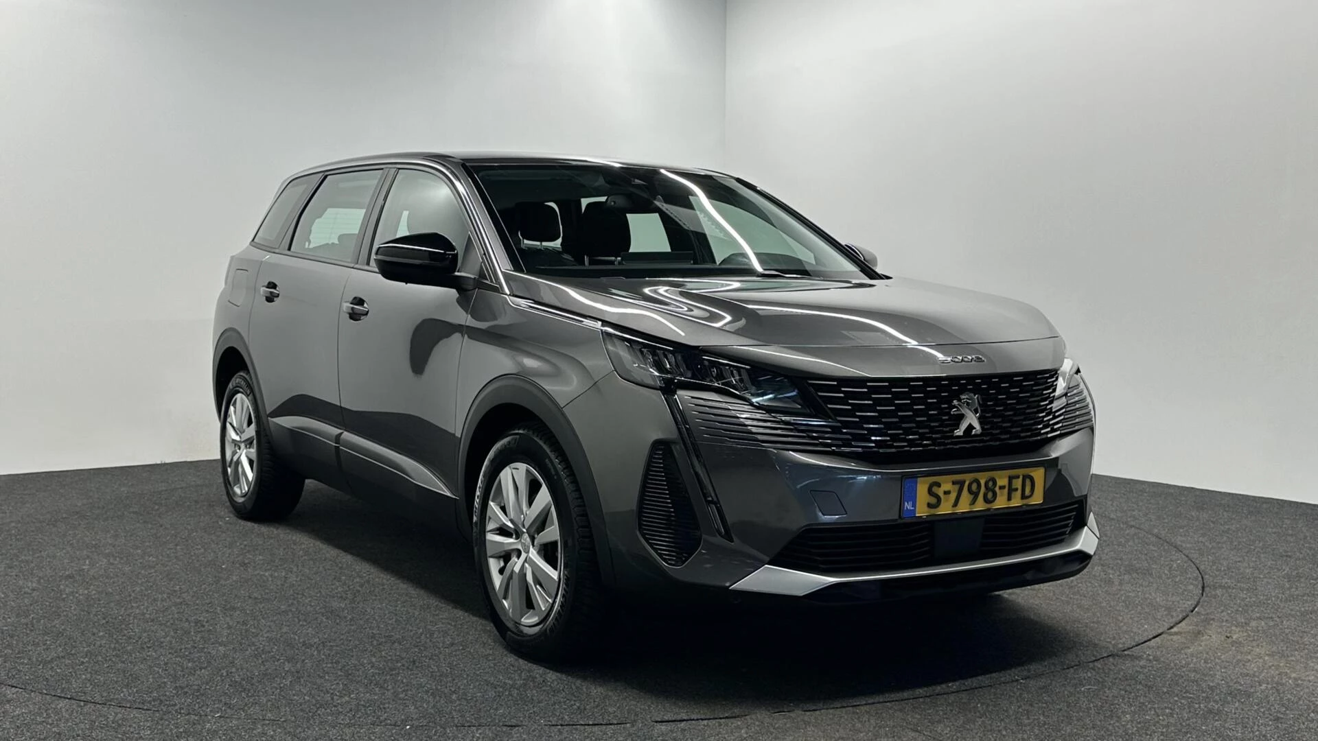 Hoofdafbeelding Peugeot 5008