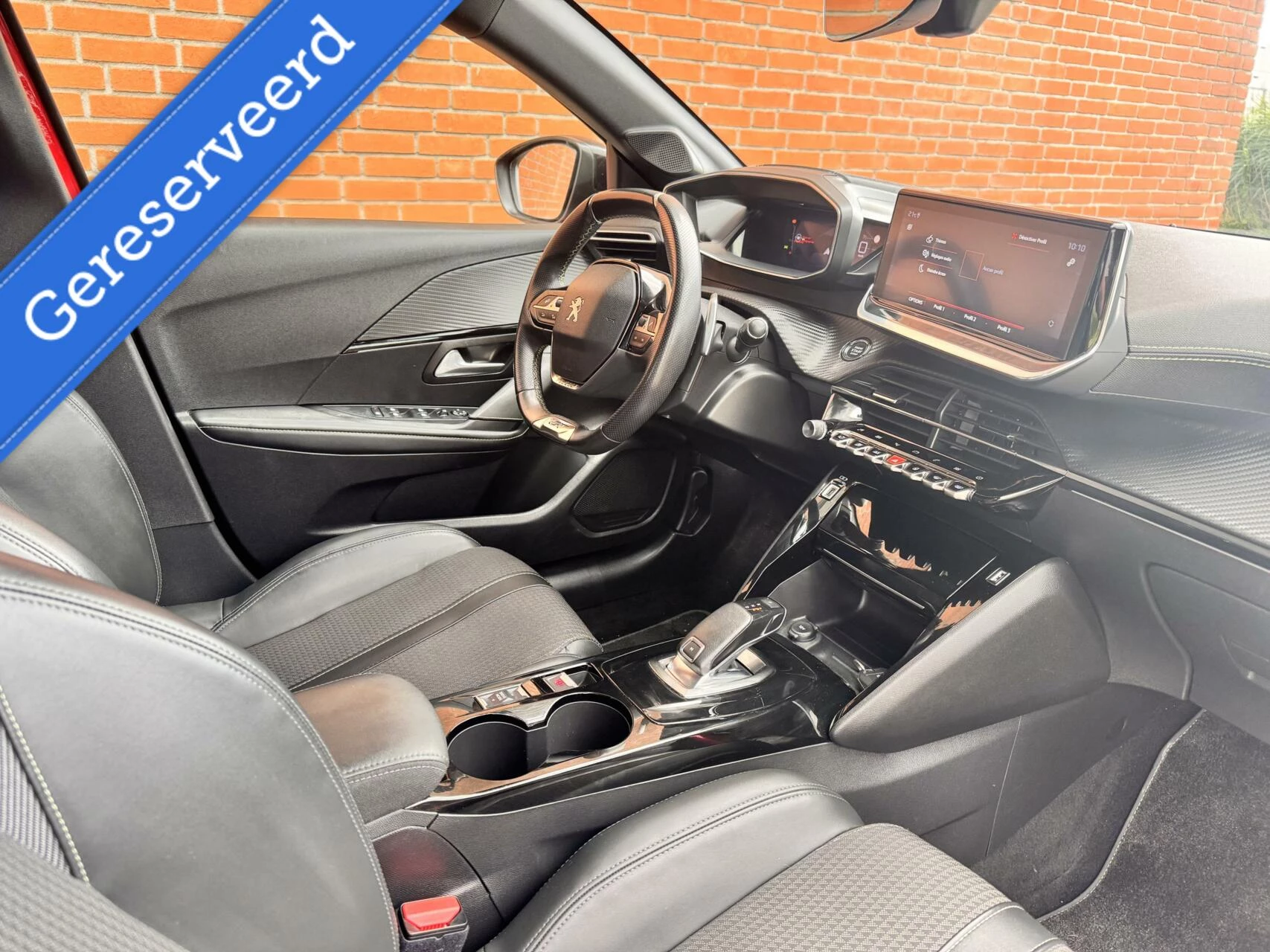 Hoofdafbeelding Peugeot 208