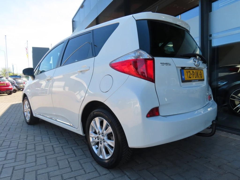 Hoofdafbeelding Toyota Verso-S