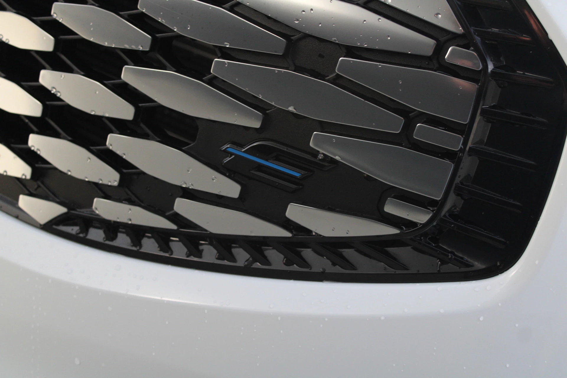 Hoofdafbeelding Ford E-Transit Custom