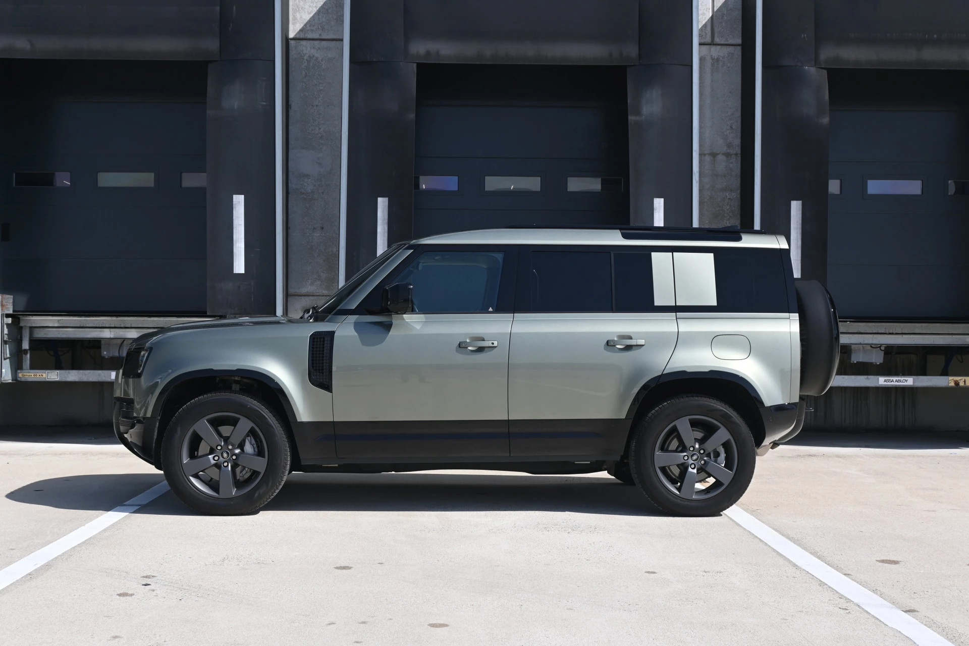 Hoofdafbeelding Land Rover Defender