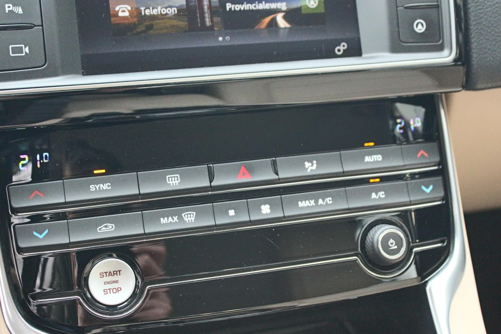 Hoofdafbeelding Jaguar XE