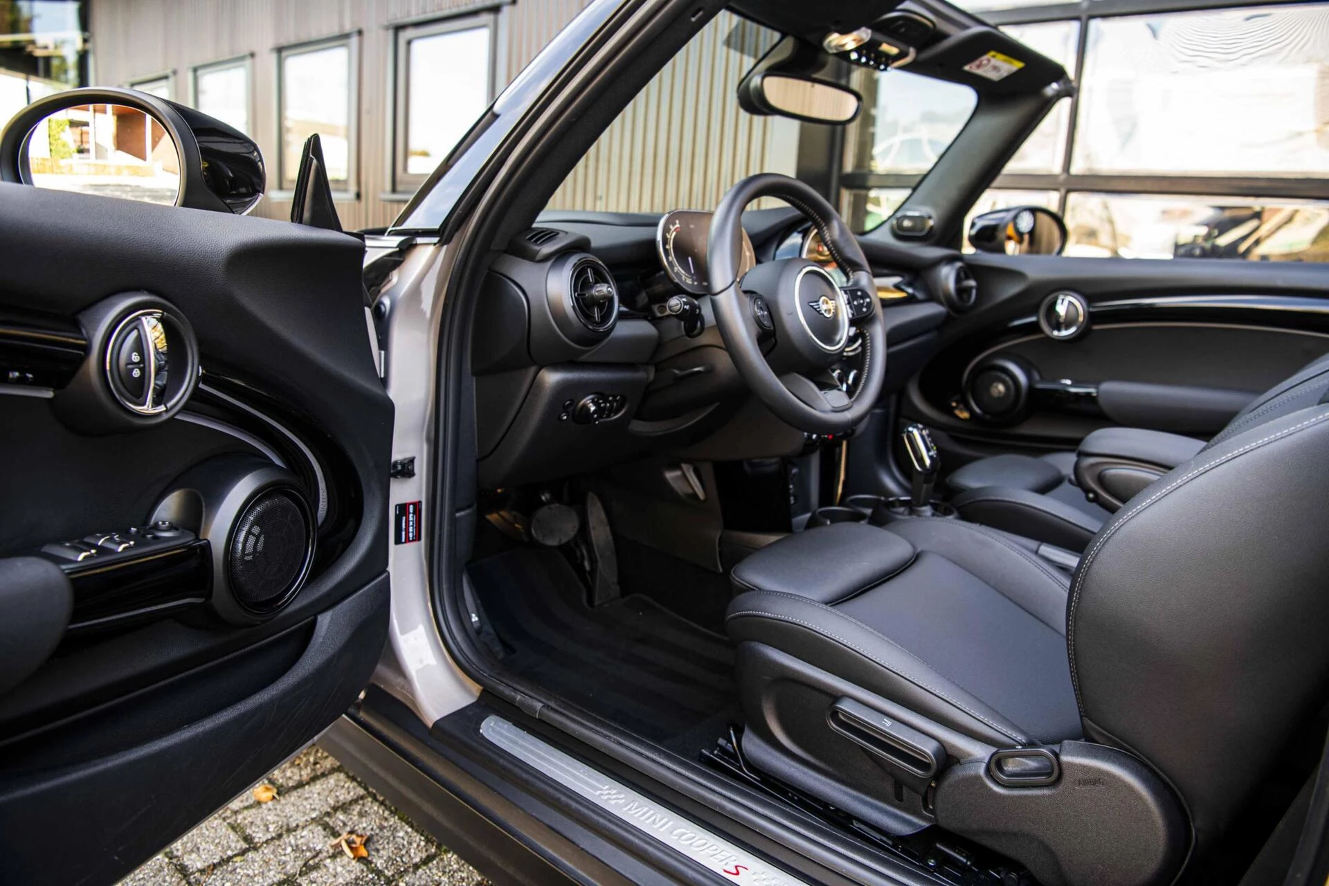Hoofdafbeelding MINI Cooper S Cabrio