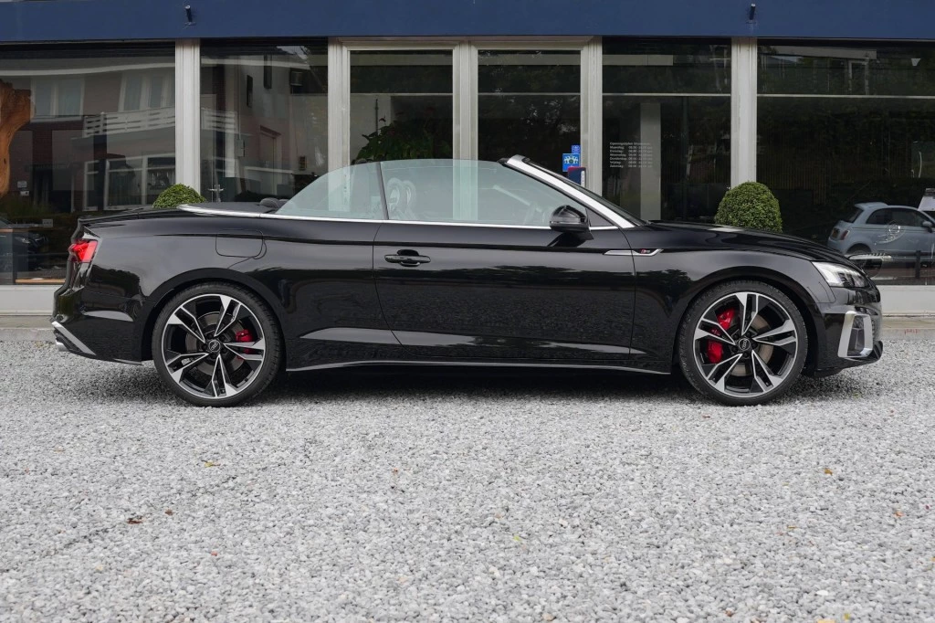 Hoofdafbeelding Audi S5