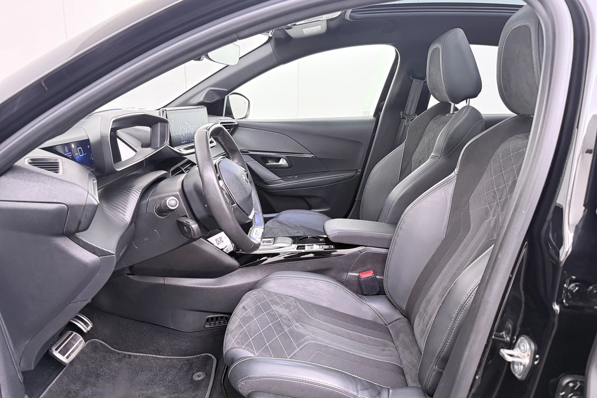 Hoofdafbeelding Peugeot e-208