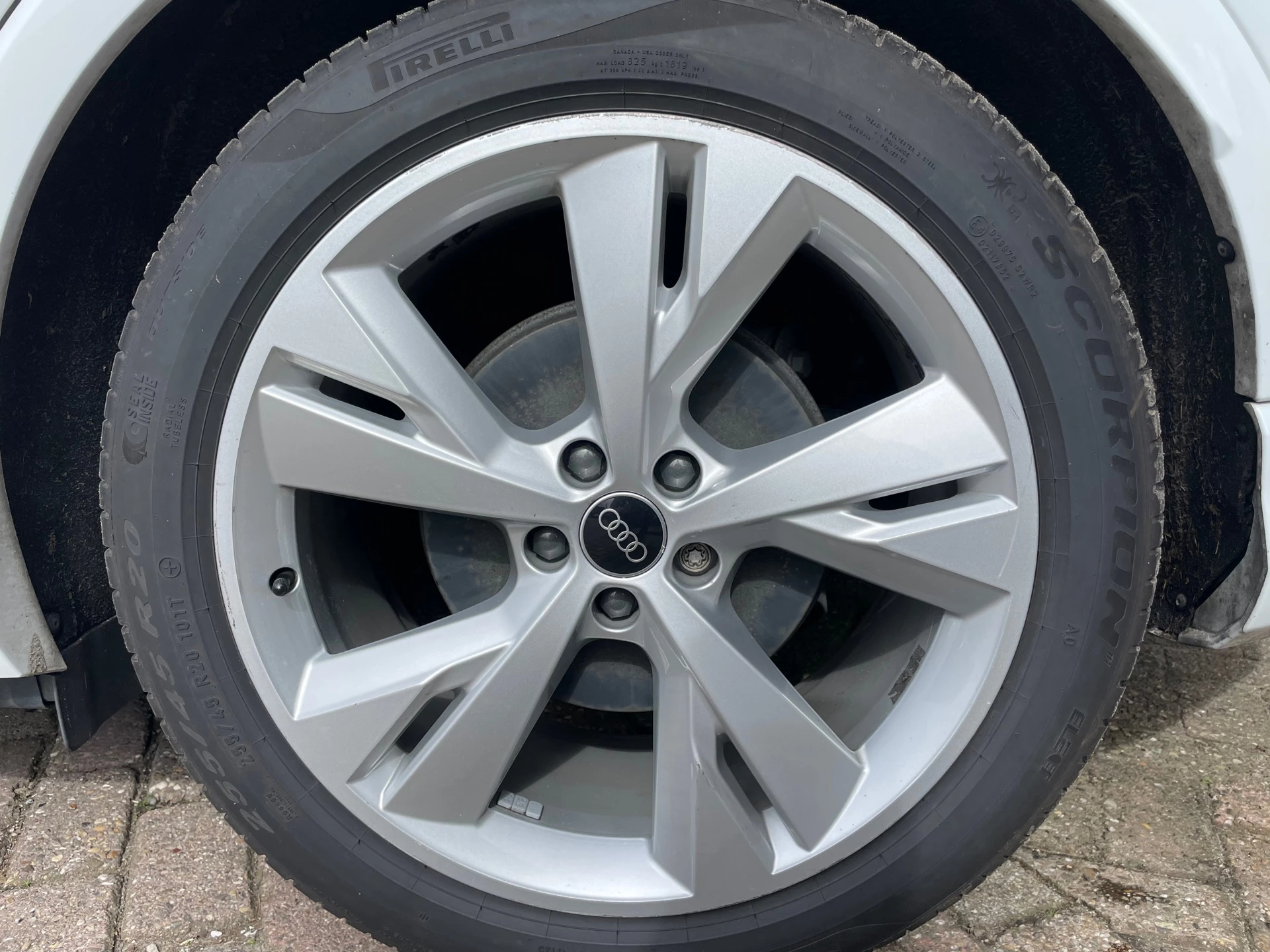 Hoofdafbeelding Audi Q4 e-tron