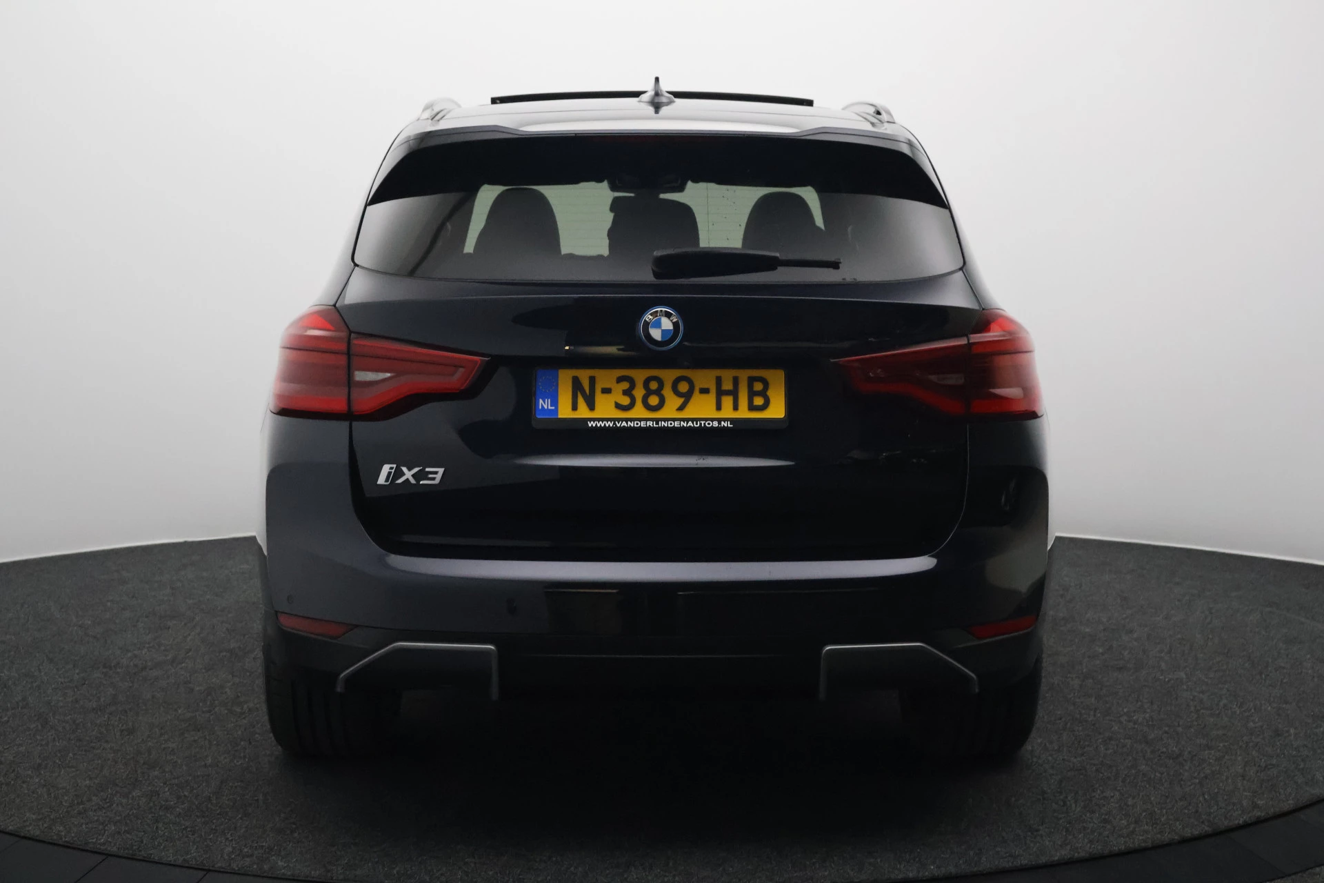 Hoofdafbeelding BMW iX3