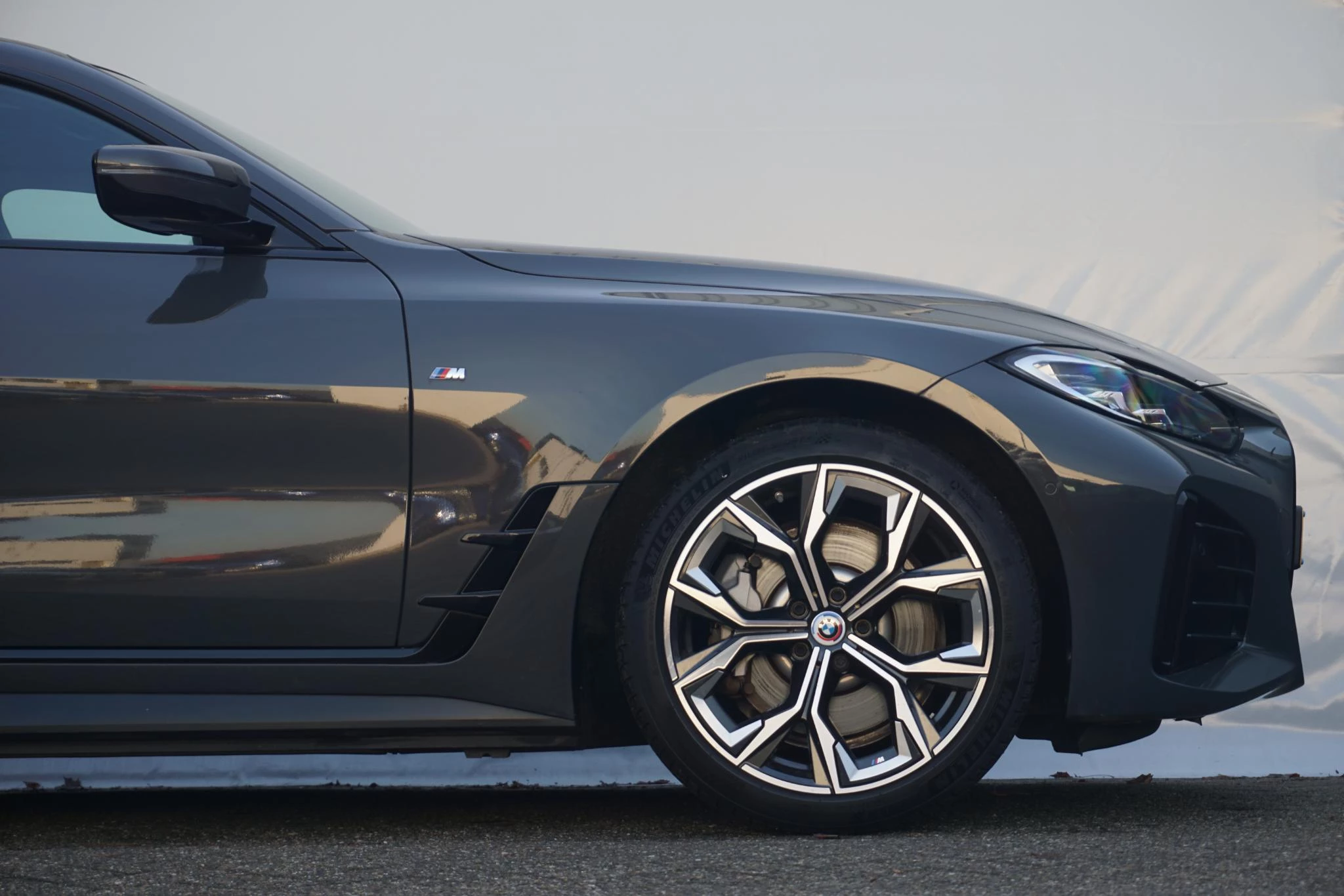 Hoofdafbeelding BMW i4