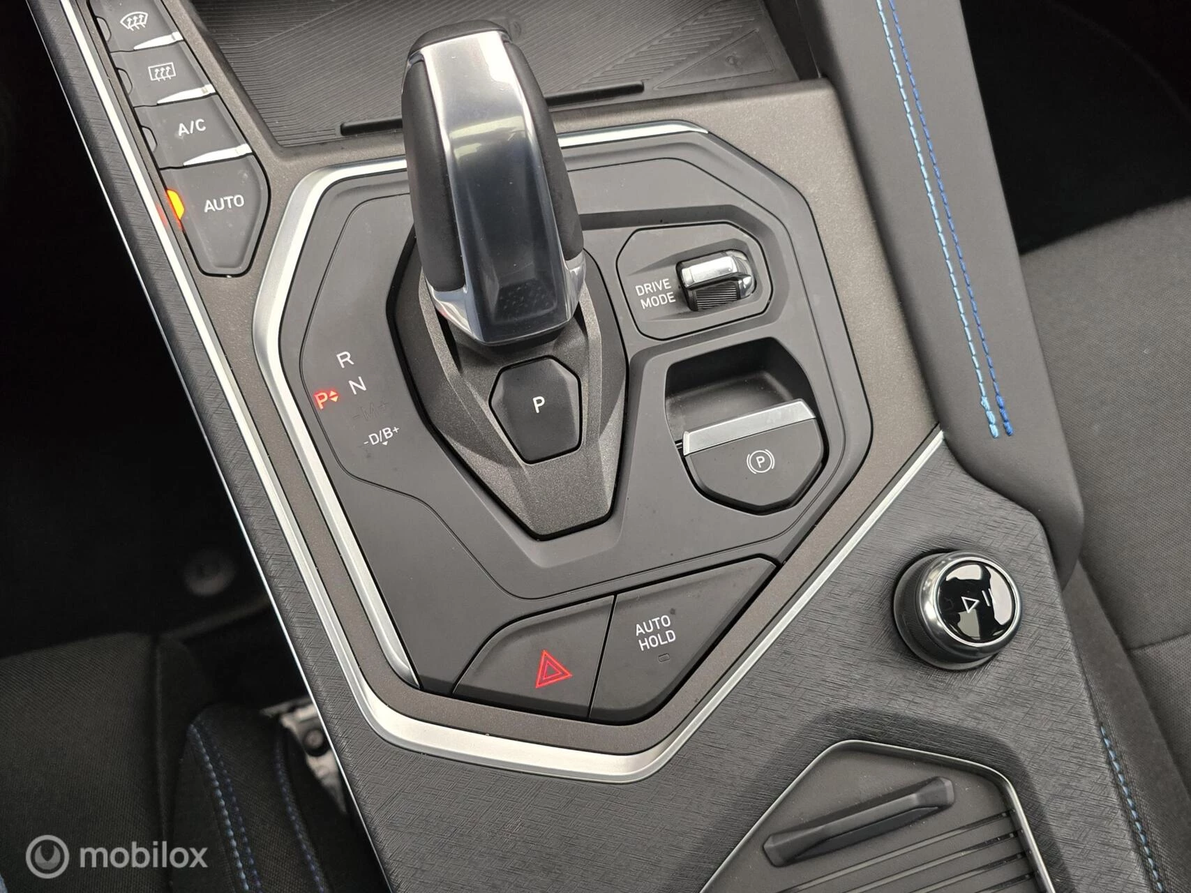 Hoofdafbeelding Lynk & Co 01