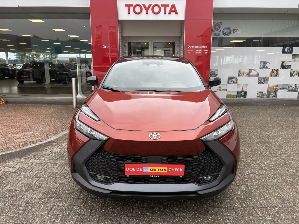 Hoofdafbeelding Toyota C-HR