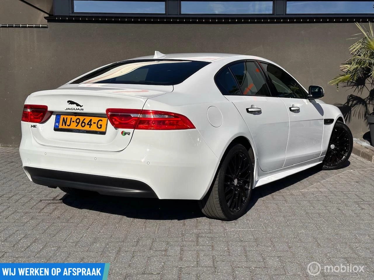 Hoofdafbeelding Jaguar XE