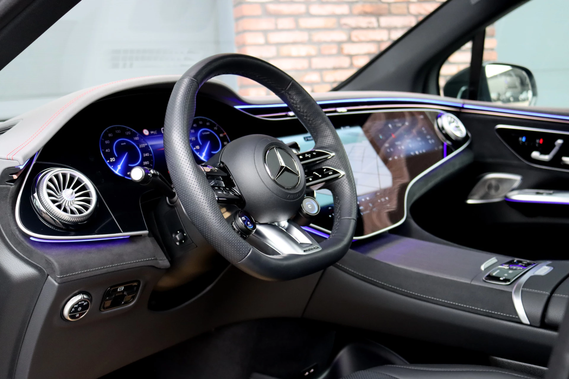 Hoofdafbeelding Mercedes-Benz EQE