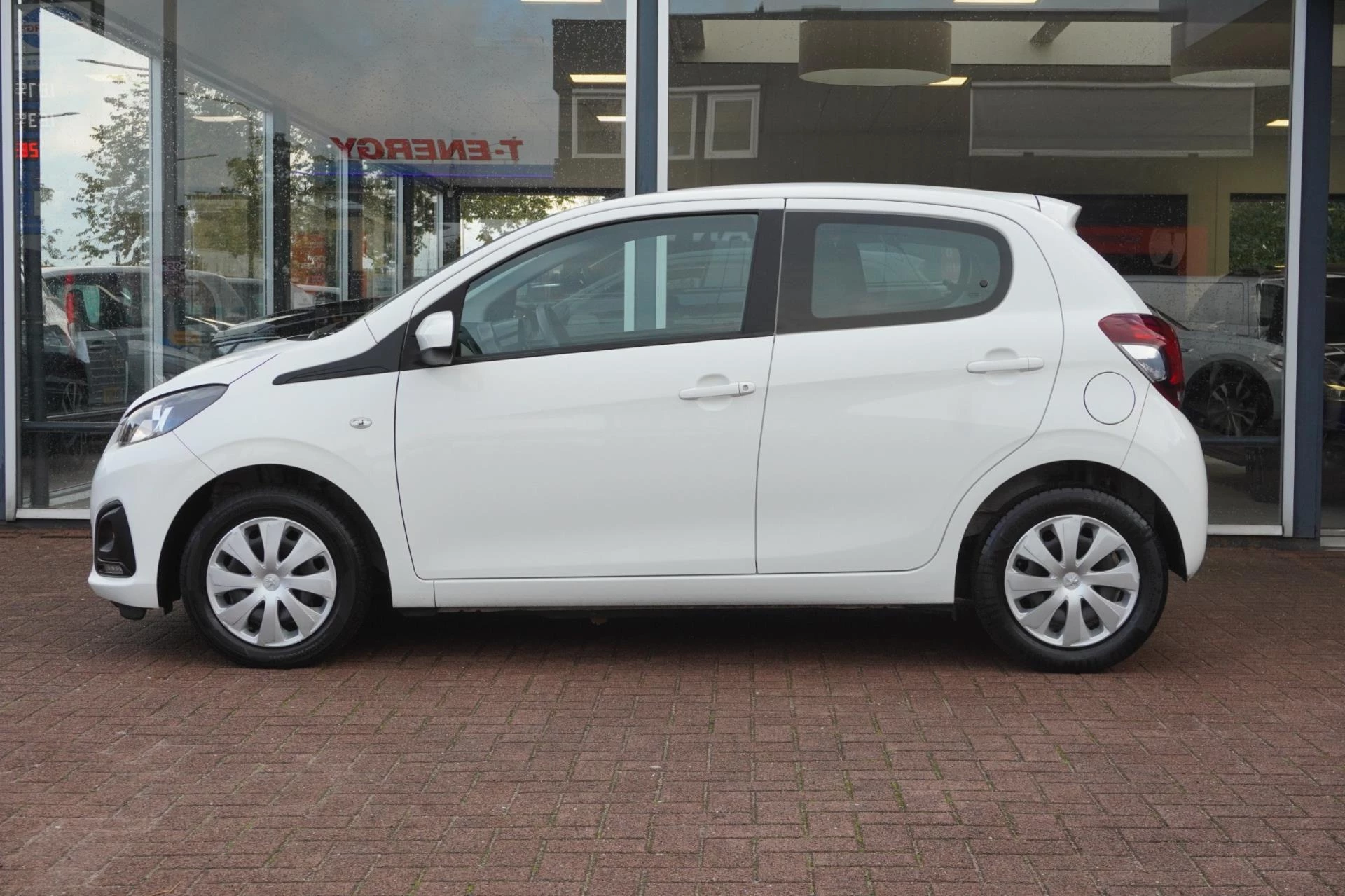 Hoofdafbeelding Peugeot 108