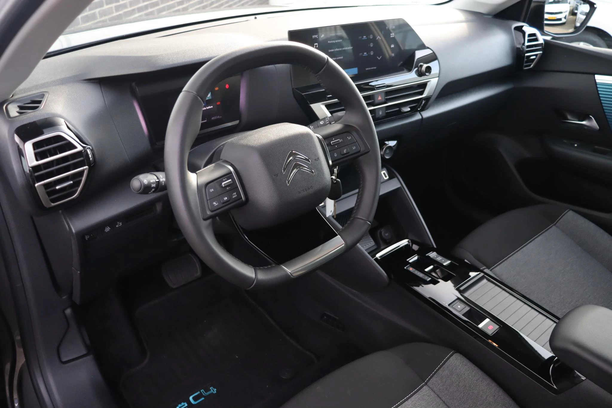 Hoofdafbeelding Citroën ë-C4 X