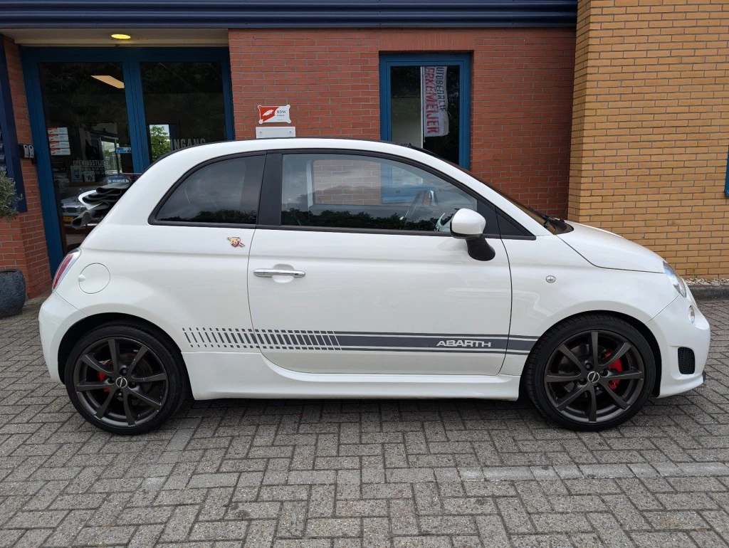 Hoofdafbeelding Abarth 500C