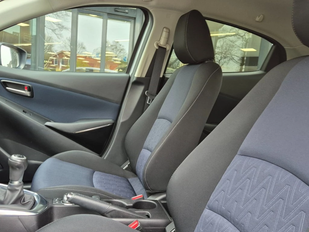 Hoofdafbeelding Mazda 2