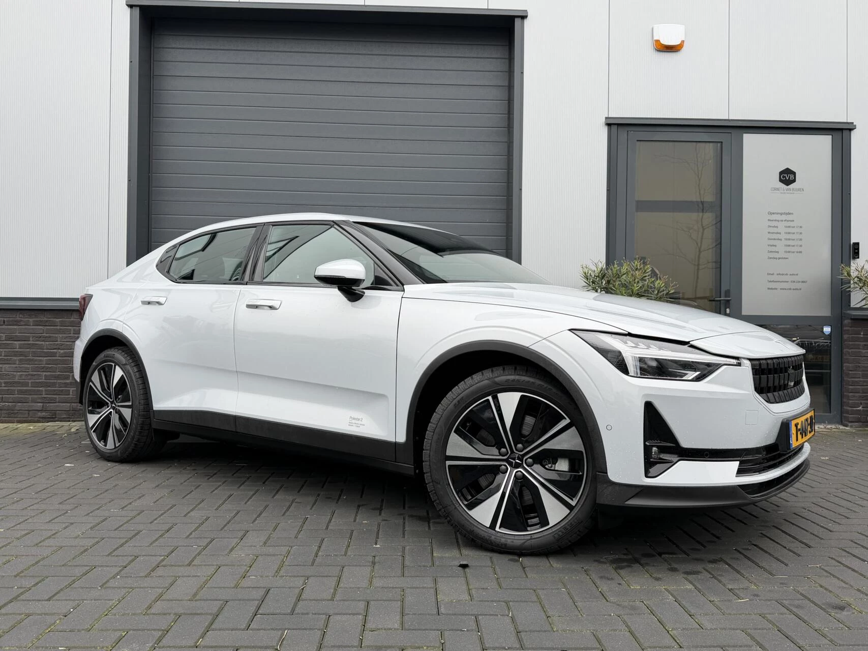 Hoofdafbeelding Polestar 2
