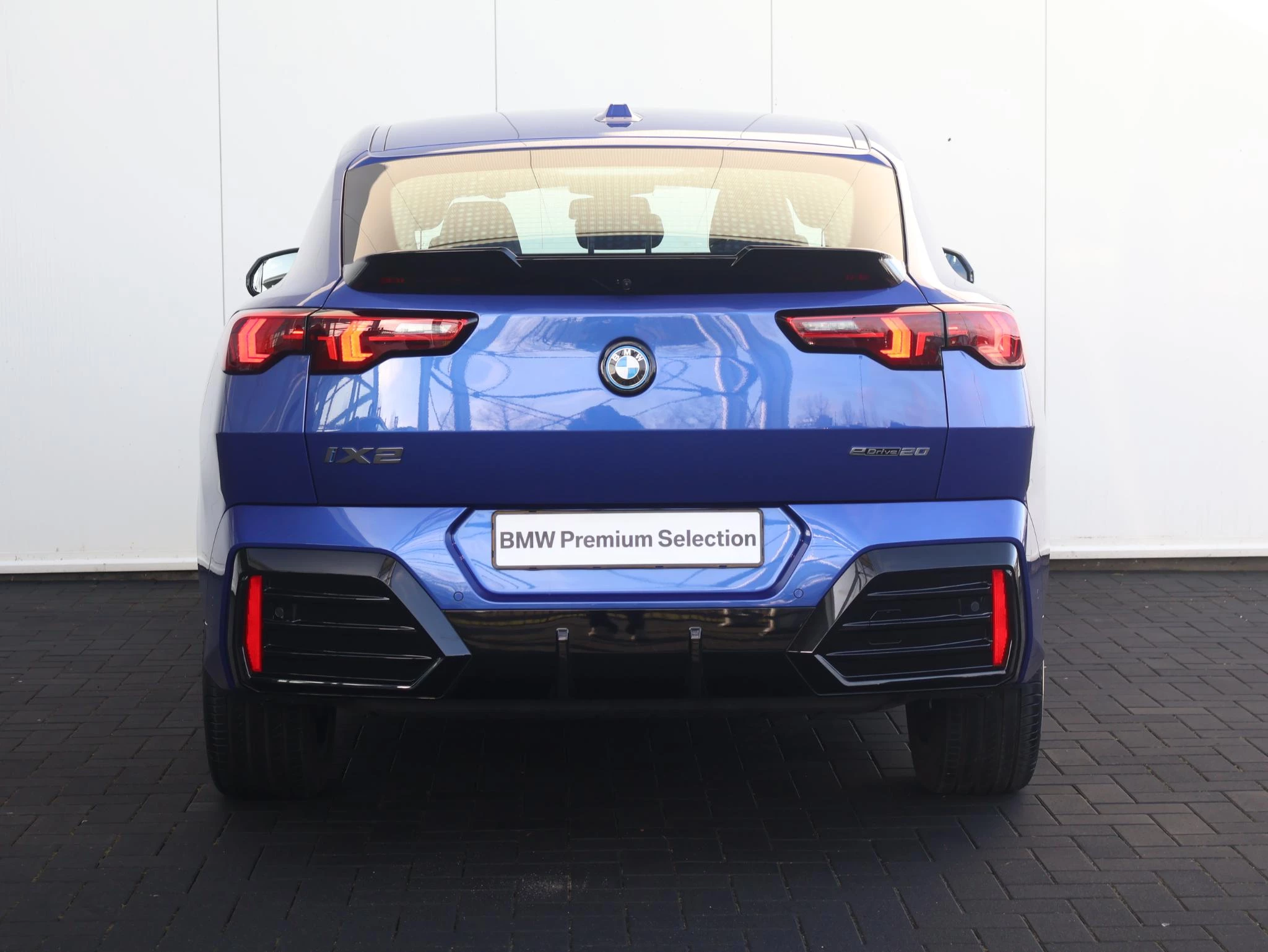 Hoofdafbeelding BMW iX2