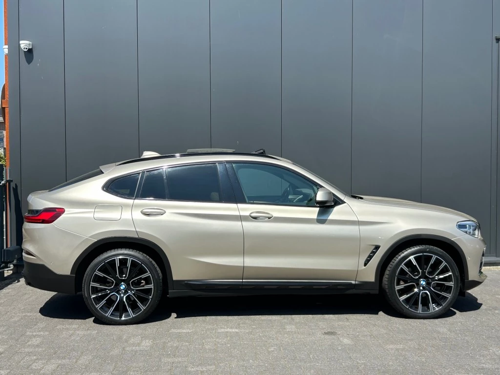 Hoofdafbeelding BMW X4
