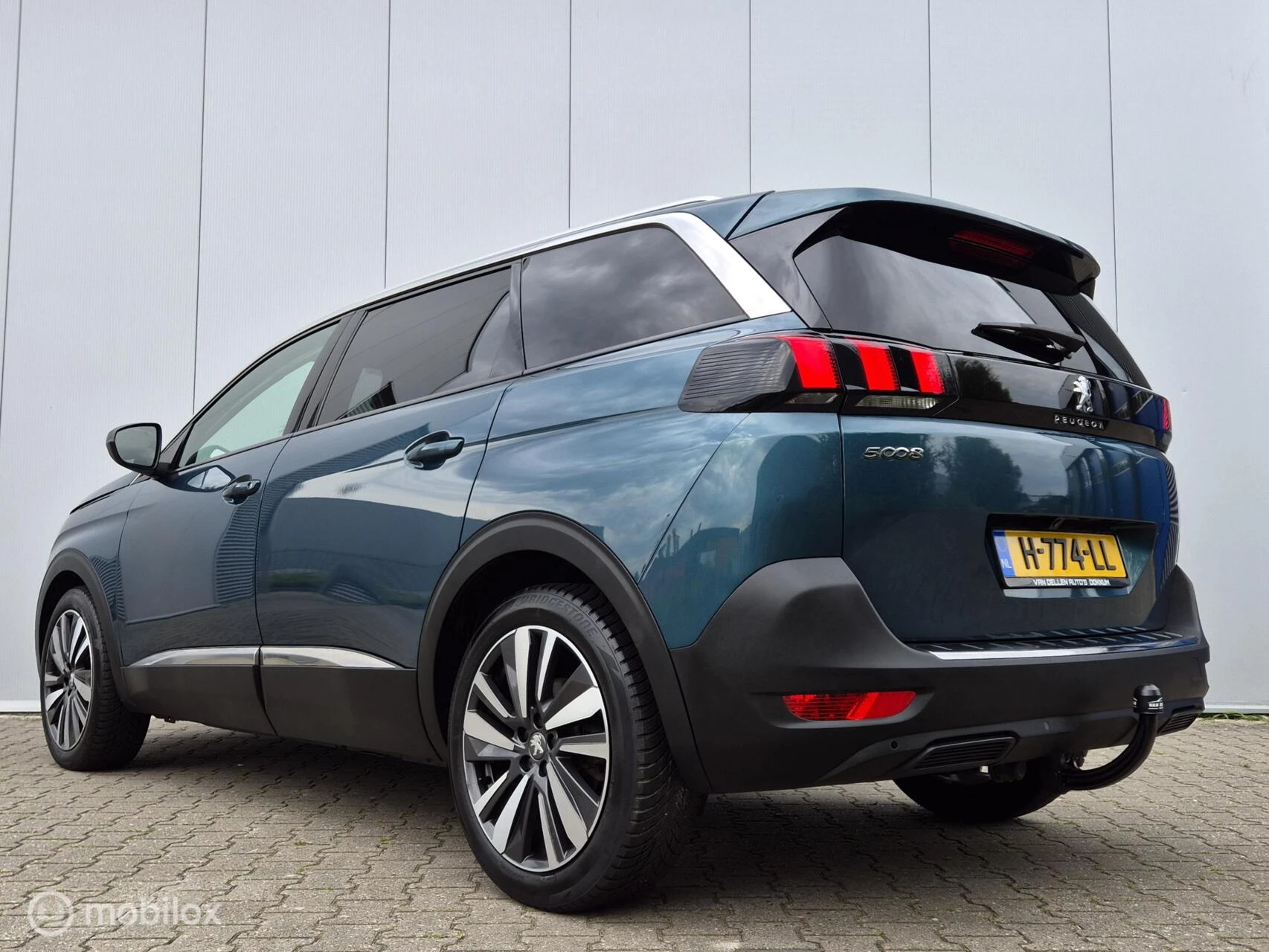 Hoofdafbeelding Peugeot 5008