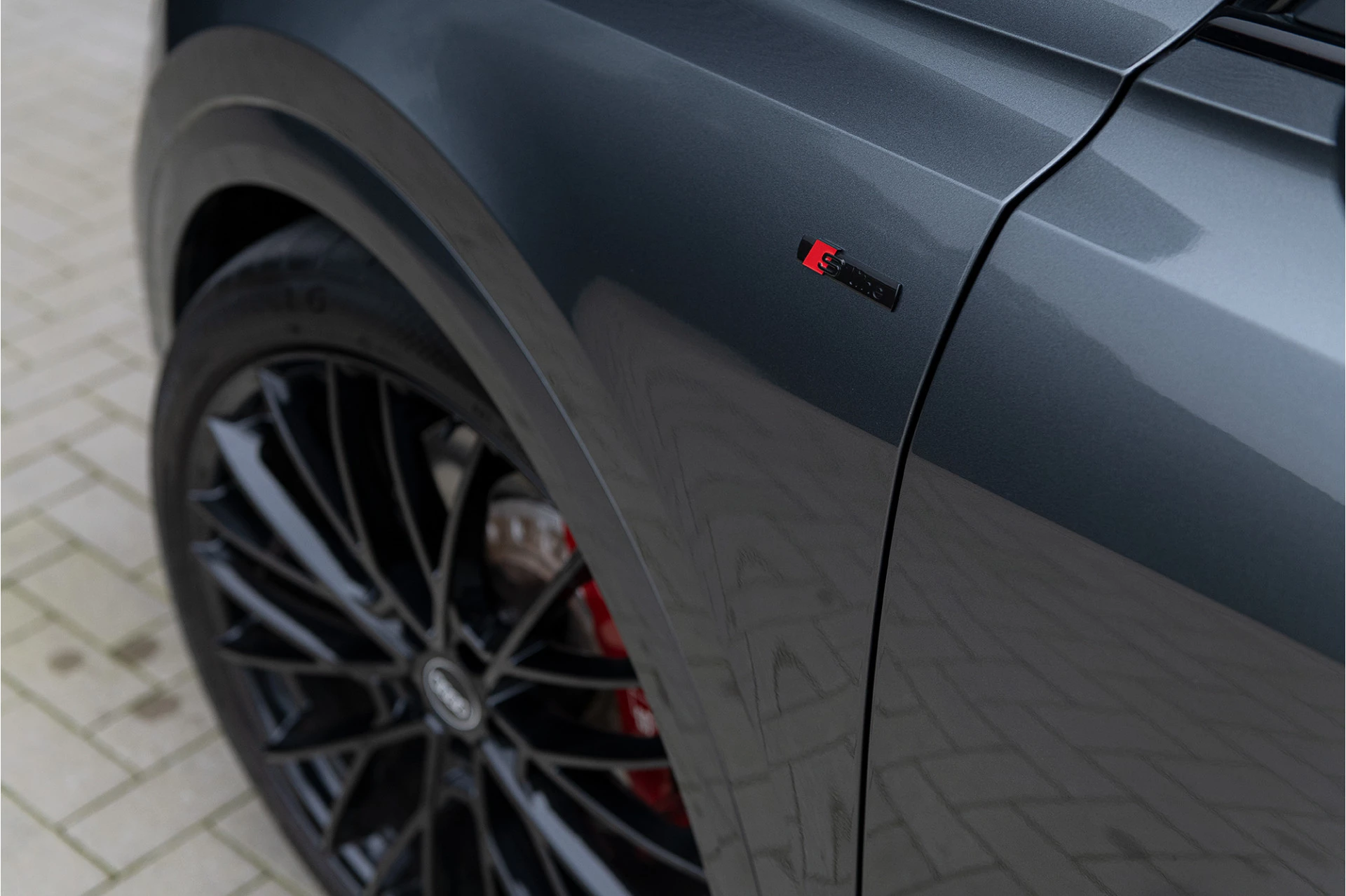 Hoofdafbeelding Audi Q8