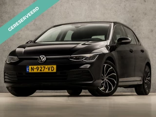 Volkswagen Golf 1.0 TSI Sport (APPLE CARPLAY, GROOT NAVI, MEMORY SEATS, ALCANTARA, CAMERA, SPORTSTOELEN, KEYLESS, LM VELGEN, LED KOPLAMPEN, NIEUWSTAAT)