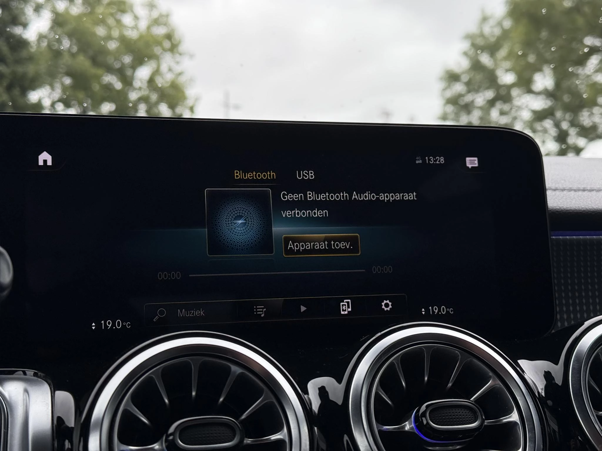 Hoofdafbeelding Mercedes-Benz EQB