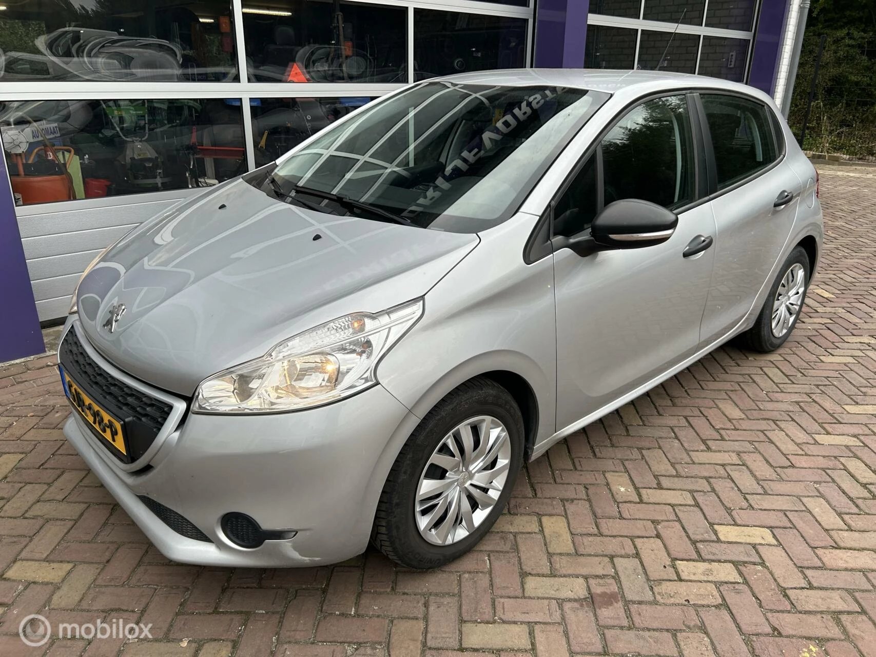 Hoofdafbeelding Peugeot 208