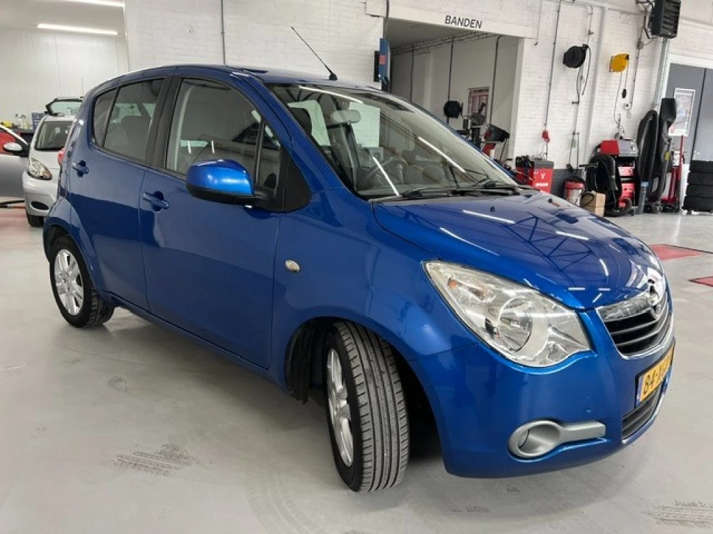 Hoofdafbeelding Opel Agila